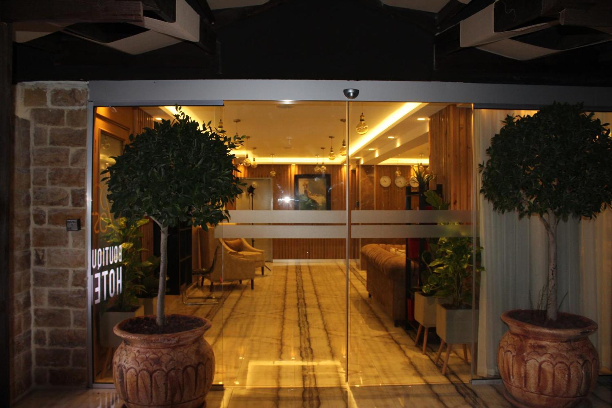 Post Hotel Amman Dış mekan fotoğraf